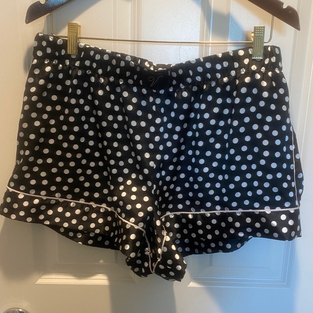 Chic VS Polka Dot PJ Shorts EUC